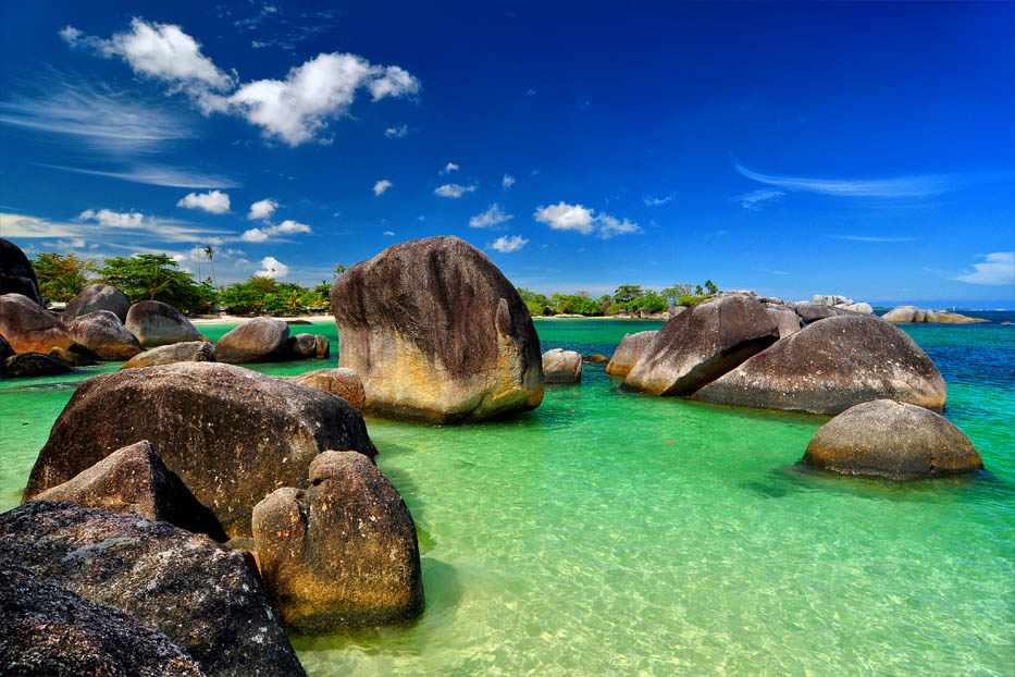 Pantai Terindah di Indonesia